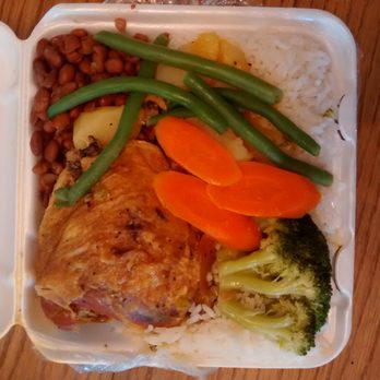 Franklin St Cafe - Chicken stew with rice, beans, potatoes and freshly steamed vegetables. - Cafes Near Me - Framingham, Massachusetts