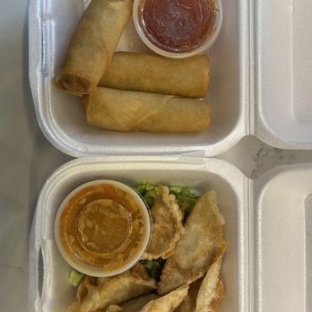 Poke Burri Raleigh - Egg rolls and Fried Pork Dumplings (5 Pc) - Poke Near Me - Raleigh, North Carolina Poke Burri Raleigh - Egg rolls and Fried Pork Dumplings (5 Pc) - Poke Near Me - Raleigh, North Carolina