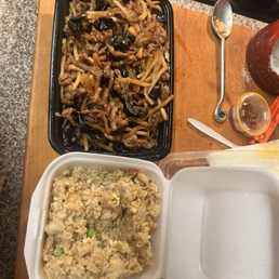 Shredded Sweet Garlic Pork with Szechuan oil & Awesome Fried Rice. All very good! Shredded Sweet Garlic Pork with Szechuan oil & Awesome Fried Rice. All very good!