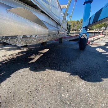 Banyan Bay Marine Center - This is post work. No evidence of any work done. - Self Storage Near Me - Ft Laud, Florida Banyan Bay Marine Center - This is post work. No evidence of any work done. - Self Storage Near Me - Ft Laud, Florida