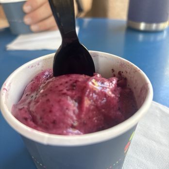 Cream And Cake Couture - Blueberry lemon - Bakeries Near Me - Sedona, Arizona