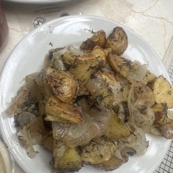 Juliette Restaurant - Home fries wth onions - Bars Near Me - Brooklyn, New York