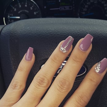 L' Amour Nails & Spa - Dana is simply amazing. I have been to every nail salon in town and I have never been happy until I found Dana. - Nail Salons Near Me - Manteca, California