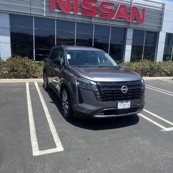 Mossy Nissan Poway - Service - The car shines even in a photo!! - Auto Parts & Supplies Near Me - Poway, California Mossy Nissan Poway - Service - The car shines even in a photo!! - Auto Parts & Supplies Near Me - Poway, California