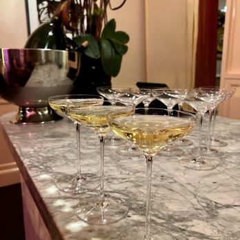 Pineapple & Pearls - Welcome bubbles - New American Near Me - Washington, DC, District of Columbia Pineapple & Pearls - Welcome bubbles - New American Near Me - Washington, DC, District of Columbia
