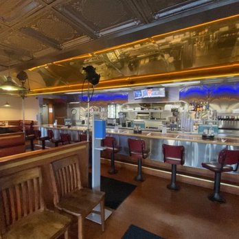 Studio Diner - As you enter - American Near Me - San Diego, California
