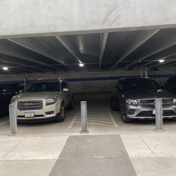 Staybridge Suites Des Moines Downtown - Attached hotel parking garage. - Hotels Near Me - Des Moines, Iowa