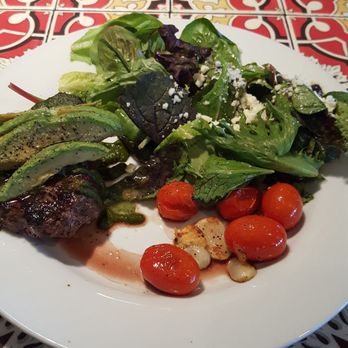 Chili's - 6oz steak with salad on the healthy choice option - Bars Near Me - Calumet City, Illinois Chili's - 6oz steak with salad on the healthy choice option - Bars Near Me - Calumet City, Illinois