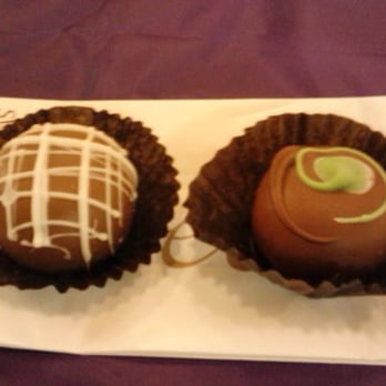 A Box of Chocolate - Chocolate Mint and Peanut Butter Cup - Chocolatiers & Shops Near Me - Beeville, Texas