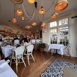 Blue Moon Over Avila - Dining room