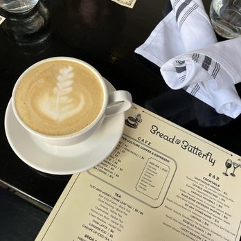 Bread & Butterfly - Brown sugar latte with almond milk - Breakfast & Brunch Near Me - Atlanta, Georgia