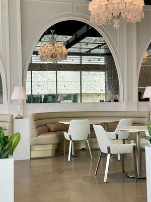 Lady M Cake Boutique - Houston Galleria by null