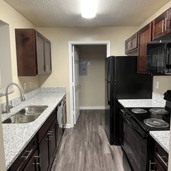 Walden Pointe Apartment Homes