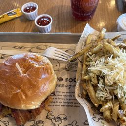 GARLIC PARMESAN FRIES BBQ BACON MELTBURGER