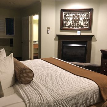 Paso Robles Inn - King fireplace room - Hotels Near Me - Paso Robles, California