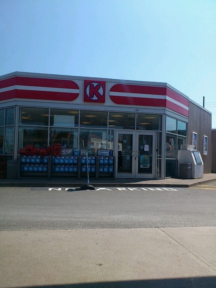 IRVING ELIZABETH AVENUE Updated August 2024 71 Avenue Elizabeth