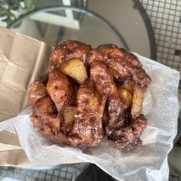 Apple fritter