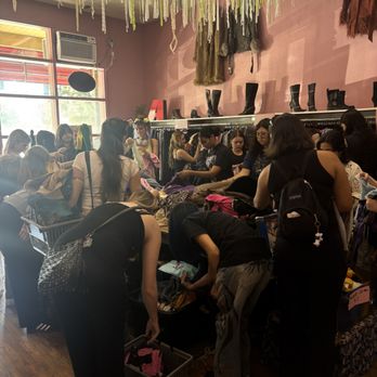 Ambition Vintage - Ambition $2 sale! Takes place every other month. - Used, Vintage & Consignment Near Me - Modesto, California Ambition Vintage - Ambition $2 sale! Takes place every other month. - Used, Vintage & Consignment Near Me - Modesto, California