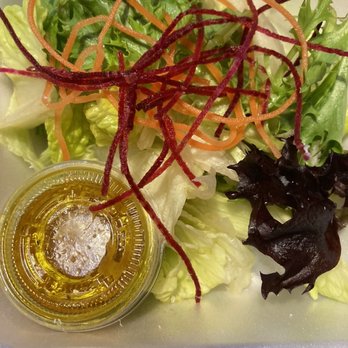 Heemo Sushi - Their salad was superrrr fresh!!!!!  1/2 Side Salads that came with my Bento Boxes. - Sushi Bars Near Me - Duarte, California