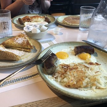 Chris' Pancake & Dining - Breakfast & Brunch Near Me - St. Louis, Missouri Chris' Pancake & Dining - Breakfast & Brunch Near Me - St. Louis, Missouri