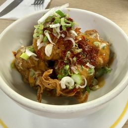 Spicy deep fried wontons Spicy deep fried wontons