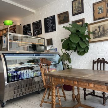Poetica Coffee - Coffee & Tea Near Me - Brooklyn, New York Poetica Coffee - Coffee & Tea Near Me - Brooklyn, New York