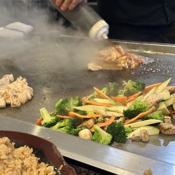 Sake Hibachi Sushi & Bar - Japanese Near Me - Mansfield, Texas