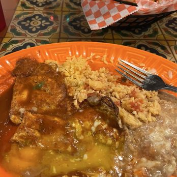 Don Carlos - Huevos Al Gusto plate - Mexican Near Me - Daphne, Alabama