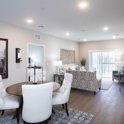 Birchwood Park - Living Room