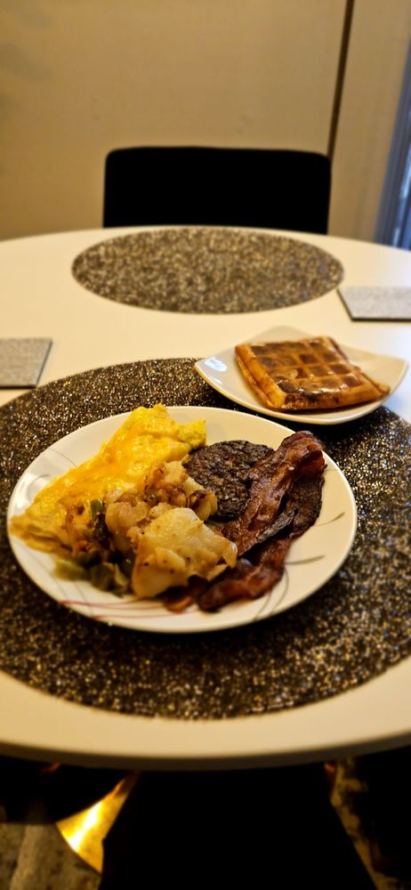 A&A Breakfast and Lunch