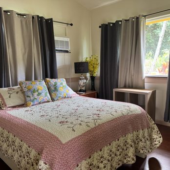Kehena Beach Cottages - Picture of bedroom in Oceanfront Cottage - Vacation Rentals Near Me - Pahoa, Hawaii Kehena Beach Cottages - Picture of bedroom in Oceanfront Cottage - Vacation Rentals Near Me - Pahoa, Hawaii
