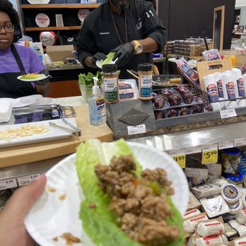 Winn-Dixie - Chef and my tasty meal! - Grocery Near Me - Jacksonville, Florida Winn-Dixie - Chef and my tasty meal! - Grocery Near Me - Jacksonville, Florida