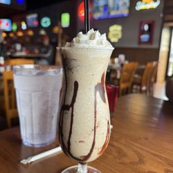 Beer Barrel Pizza & Grill -Van Wert - Mudslide