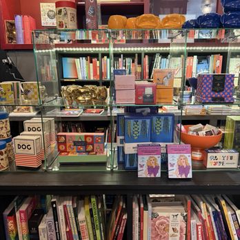 Book Soup - Newspapers & Magazines Near Me - West Hollywood, California