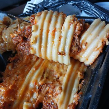 Chicken’s Kitchen - No meat or cheese on the second level of the lasagna - Soul Food Near Me - Harvey, Louisiana