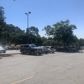 Griffith Park - Parking Lot - Parks Near Me - Los Angeles, California Griffith Park - Parking Lot - Parks Near Me - Los Angeles, California