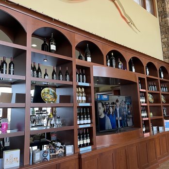 Monte De Oro Winery - Wineries Near Me - Temecula, California Monte De Oro Winery - Wineries Near Me - Temecula, California