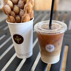 Like this place, very neat, owner is pleasant and friendly! Enjoy the food, coffee and setting!