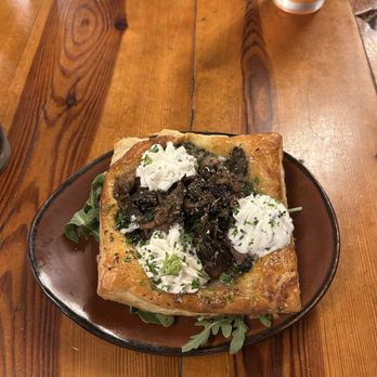 Square Root - Wild Mushroom Tart - American Near Me - Brevard, North Carolina