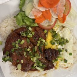 pork Bò Né [Vietnamese Sizzling Steak and Eggs]