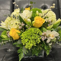 Rustic Rose Florist