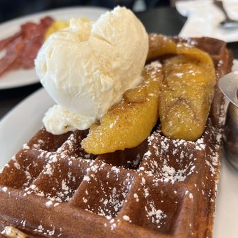 Bea Bea’s - Sugar Rush waffles - Coffee & Tea Near Me - Glendale, California Bea Bea’s - Sugar Rush waffles - Coffee & Tea Near Me - Glendale, California