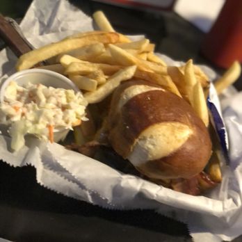 AIRPORT WHEAT & RYE - Updated August 2025 - 190 Photos & 276 Reviews