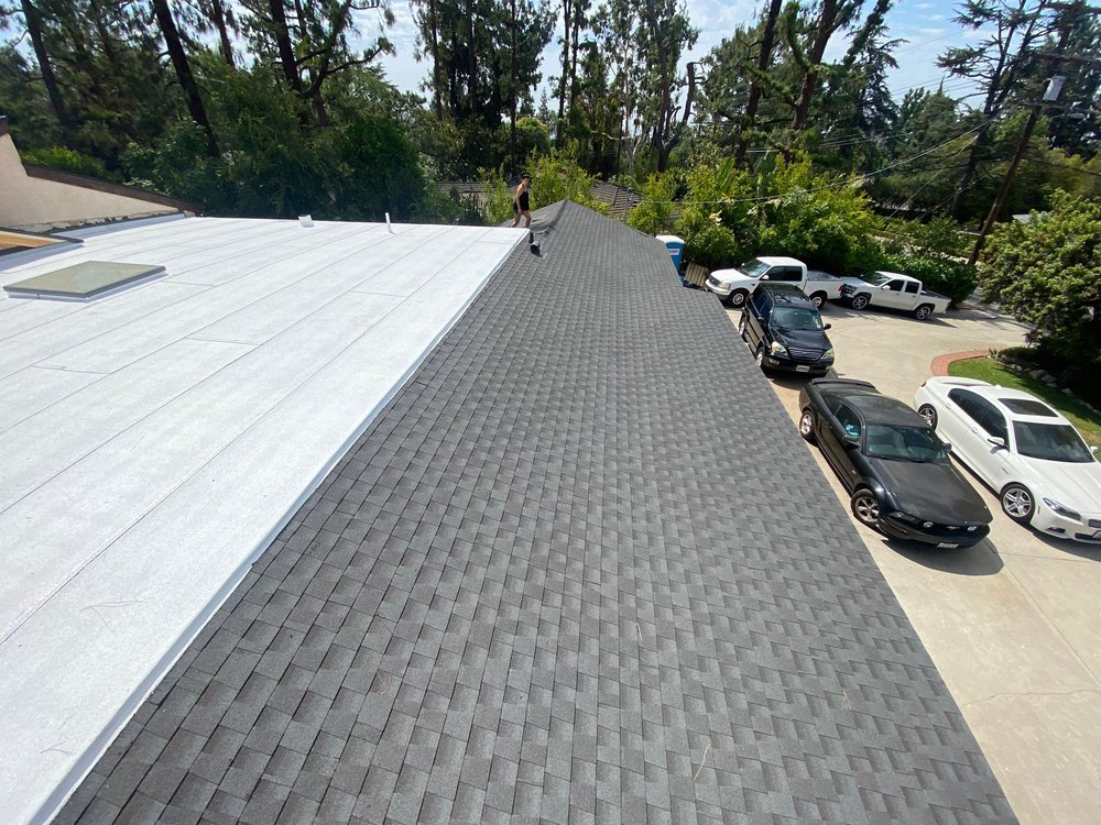 Slide of Lawsons Roofing