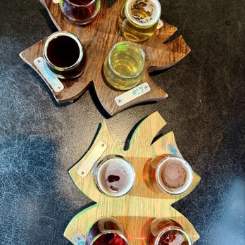 Four Leaf Brewing - Flight - Brewpubs Near Me - Clare, Michigan Four Leaf Brewing - Flight - Brewpubs Near Me - Clare, Michigan