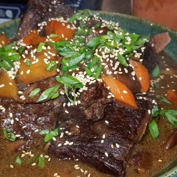 Hawaiian Style Cooking Classes - Star of the show was the braised short ribs and root vegetables. - Cooking Classes Near Me - Honolulu, Hawaii Hawaiian Style Cooking Classes - Star of the show was the braised short ribs and root vegetables. - Cooking Classes Near Me - Honolulu, Hawaii