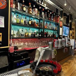 Skybox Sports Bar - Bar