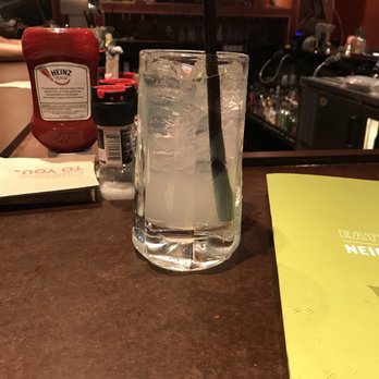 Applebee's Grill + Bar - $2 Absolute & Lemonade - American Near Me - Hampton, Virginia Applebee's Grill + Bar - $2 Absolute & Lemonade - American Near Me - Hampton, Virginia