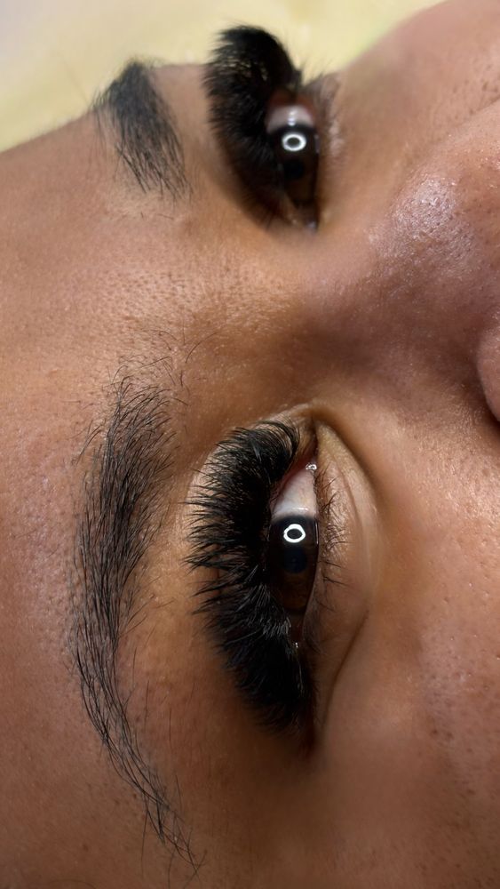 Lashes By Maai Logo
