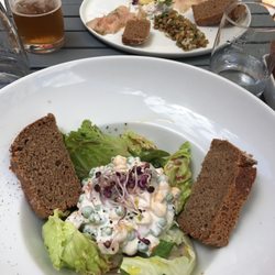 Süsswasser - French fish salad with peas and brown bread; fish four ways